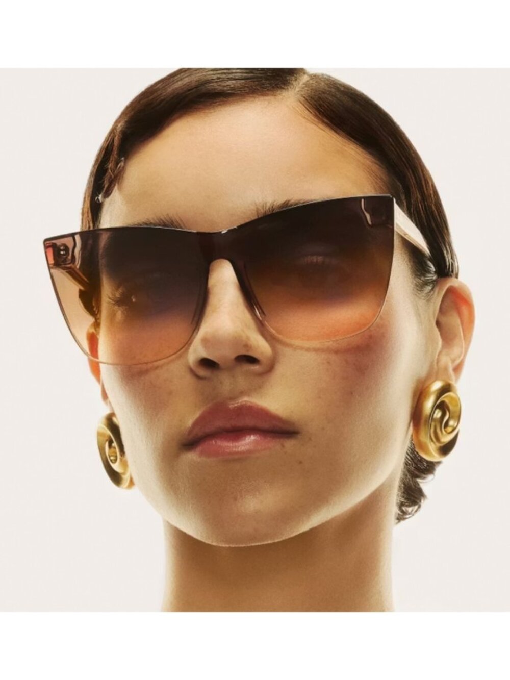 QUAY COME THRU Oversized Cat Eye Sunglasses NWT MSRP $85